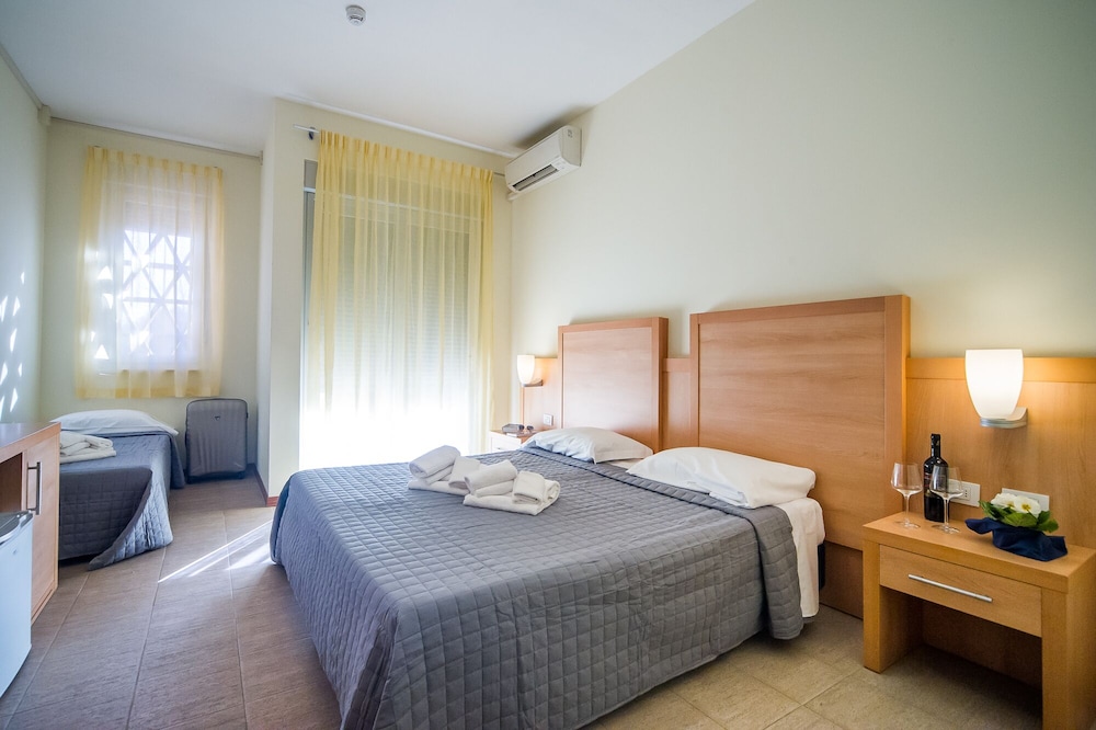 

Cagliari - Volterra - Hotel Foresteria