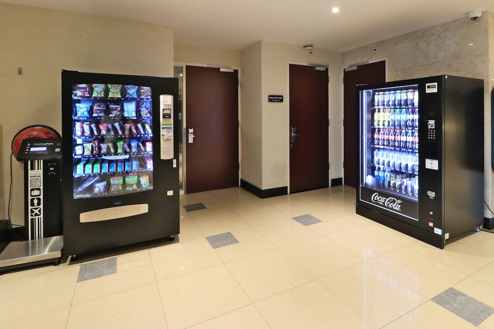 

Milano - Amstelveen - XO Hotels Blue Square