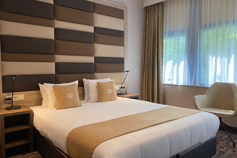 

Napoli - Zaandam - XO Hotels Blue Square