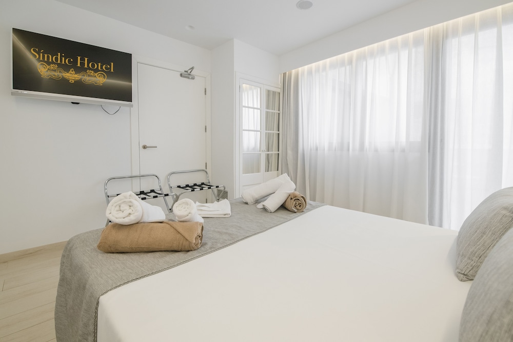 

Milano - Es Canutells - Sindic Hotel - Adults Only