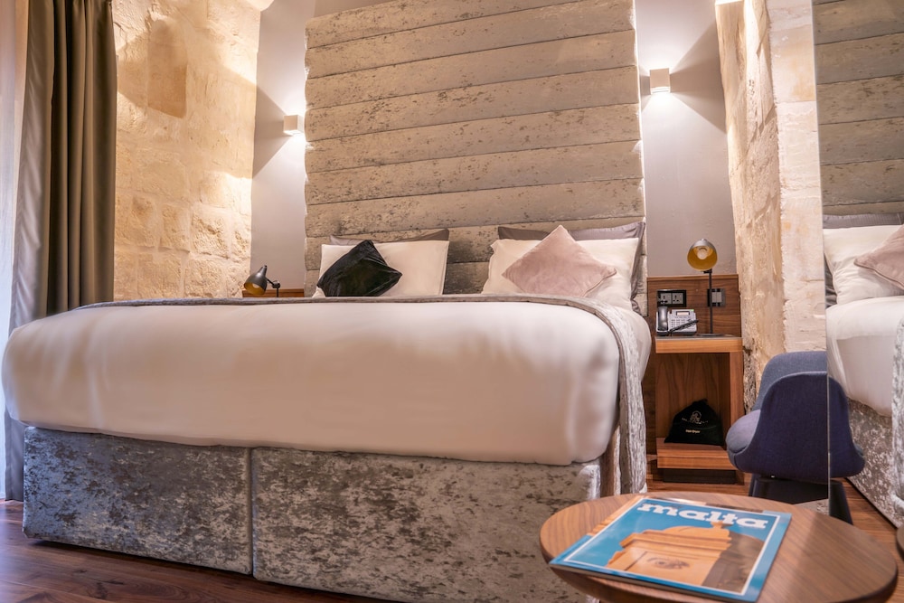

Firenze - La Valletta - The Village Boutique and SPA