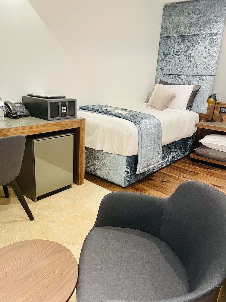 

Trieste - Mellieha - The Village Boutique and SPA