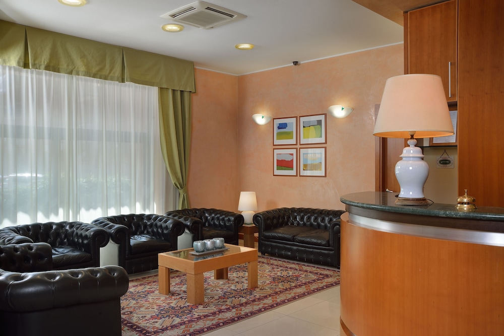 

Brindisi - Casalecchio di Reno - Astor Hotel
