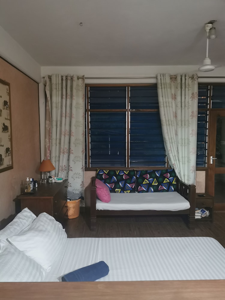 

Bologna - Diani Beach - Qua Bruce Apartment