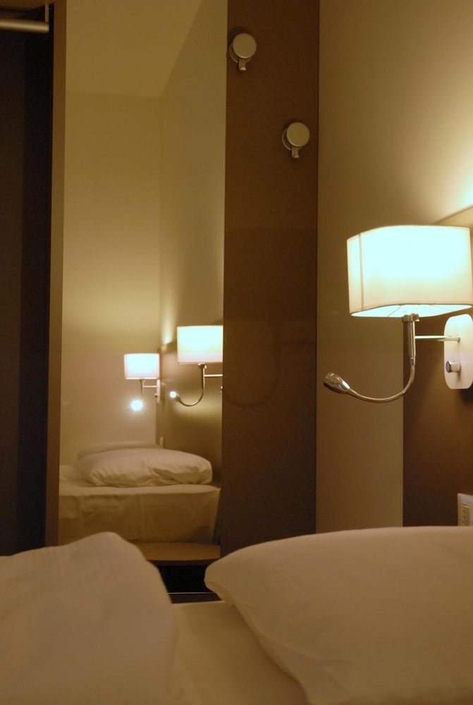 

Catania - Trieste - Hotel Sonia