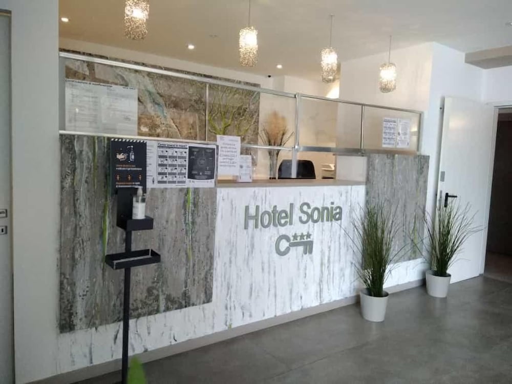 

Roma - Trieste - Hotel Sonia