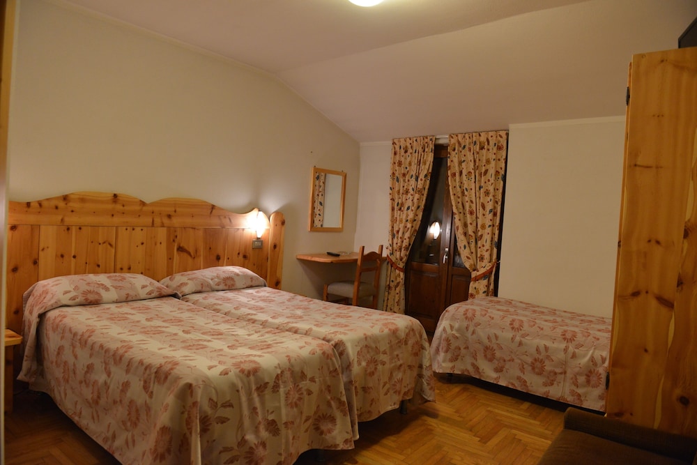 

Palermo - Valtellina, Montagna Italia - Hotel Gufo