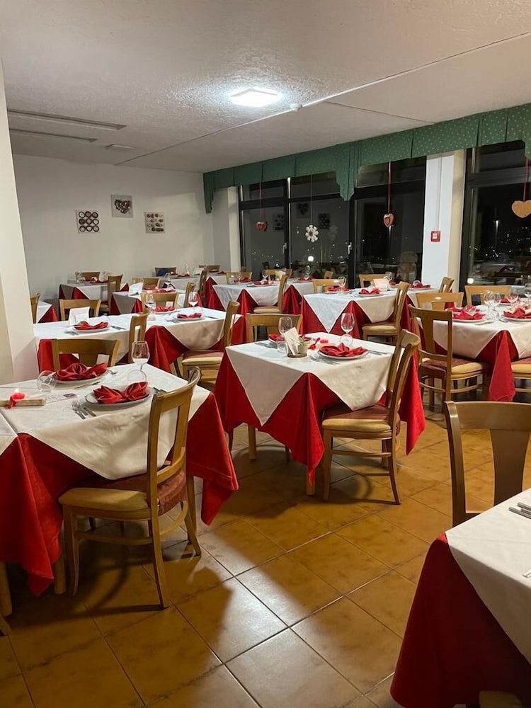 

Palermo - Folgarida - Hotel Sancamillo