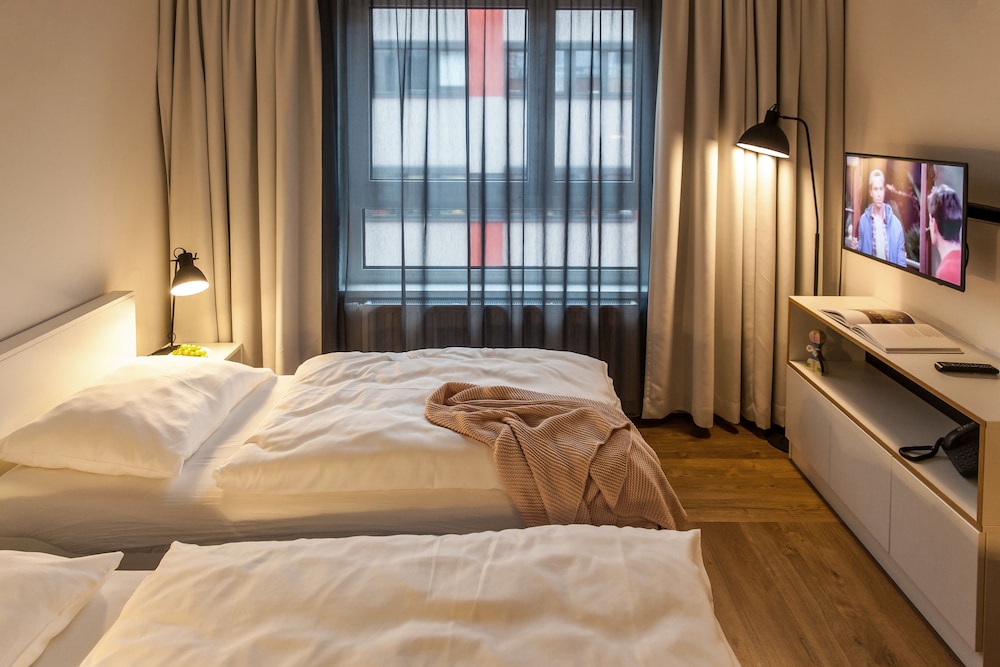 

Rimini - Vienna, Aeroporto Internazionale di Vienna - SMARTments business Wien Hauptbahnhof - Serviced Apartments