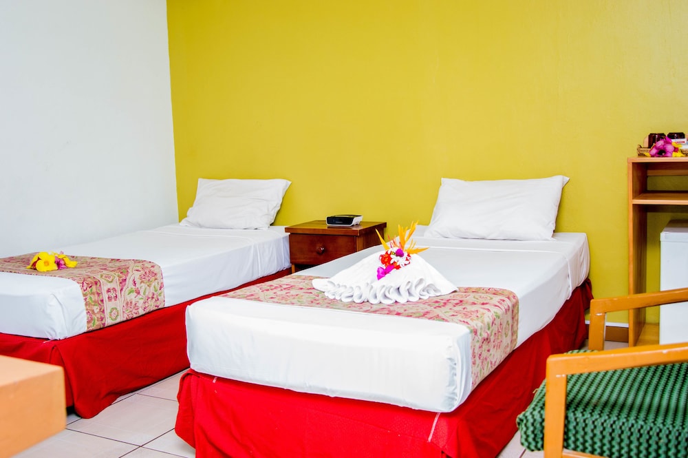 

Roma - Nadi - Hexagon International Hotel