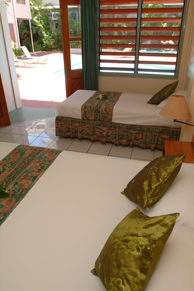 

Milano - Nadi - Hexagon International Hotel