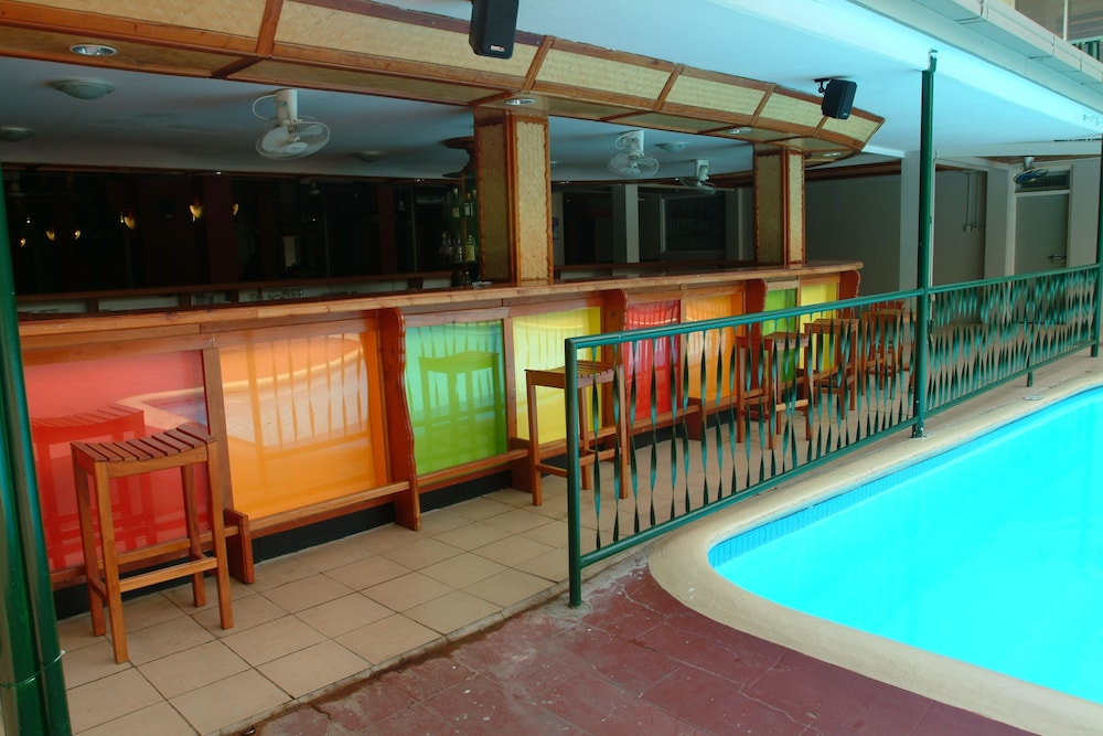 

Milano - Nadi - Hexagon International Hotel