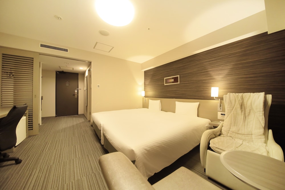 

Napoli - Kawasaki - Daiwa Roynet Hotel Tokyo Osaki