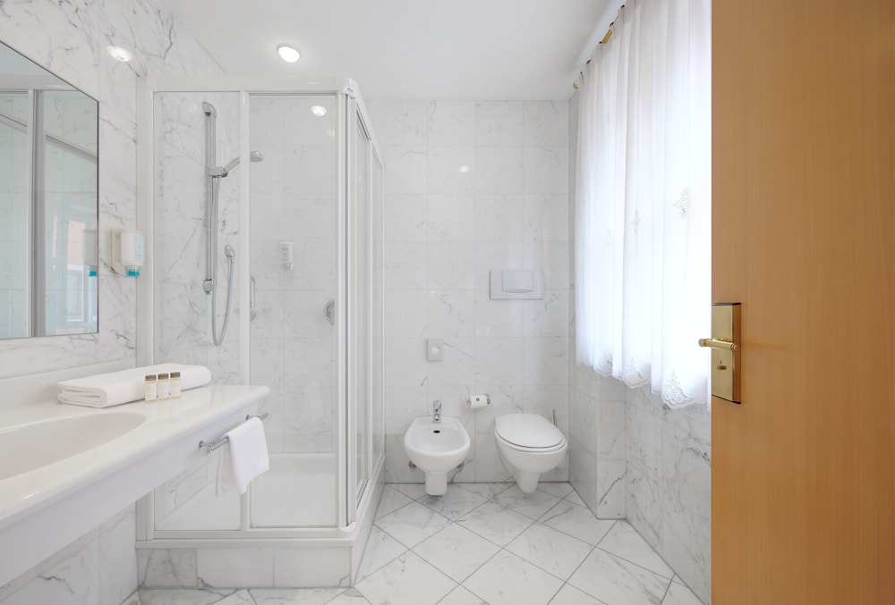 

Roma - Falzes - Hotel Goldene Rose
