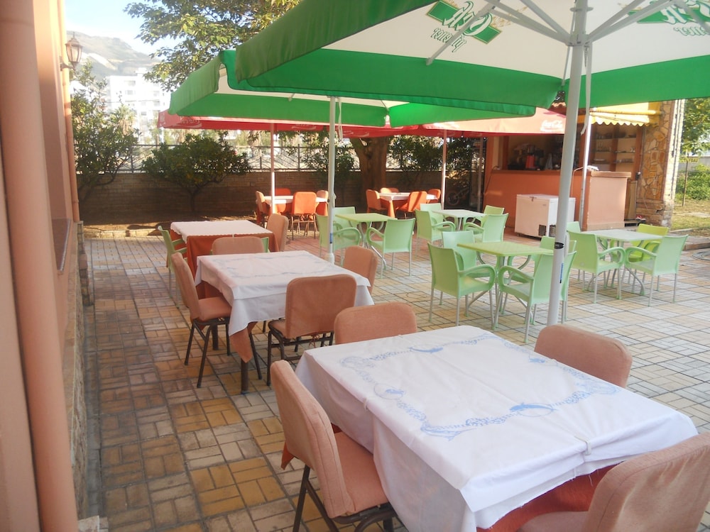 

Lamezia Terme - Valona - Hotel Onorato