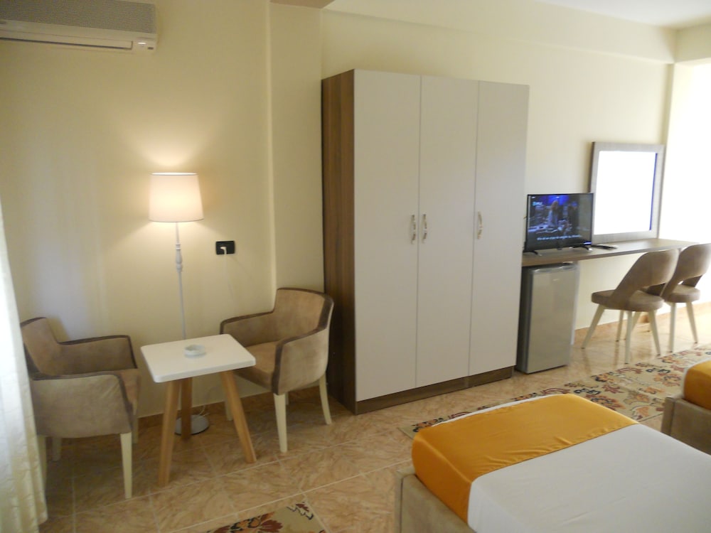 

Catania - Valona - Hotel Onorato