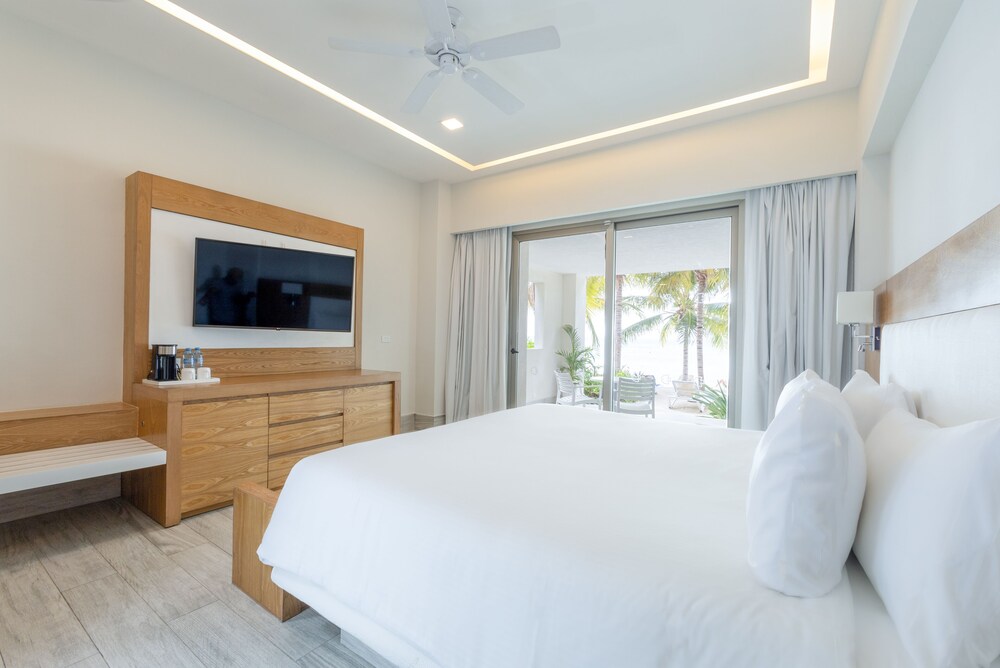 

Milano - Isla Mujeres - Izla Beach Front Hotel