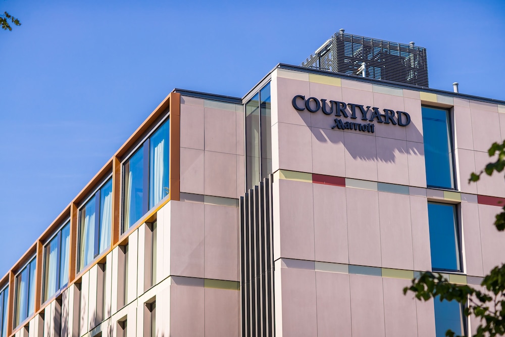 

Milano - Newbridge - Courtyard by Marriott Edinburgh West