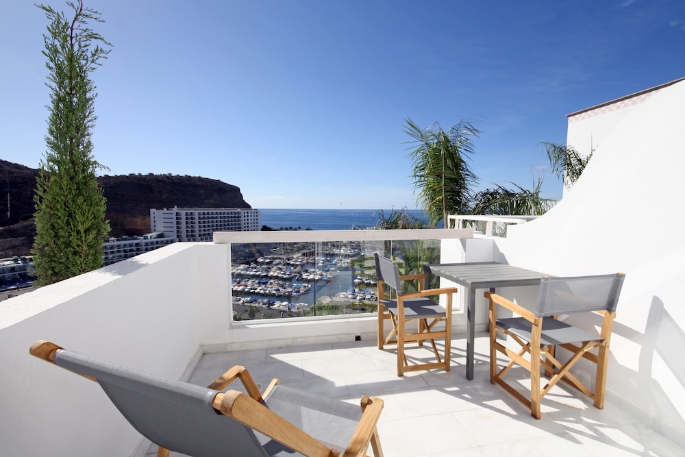 

Genova - Playa del Cura - Marina Bayview - Adults Only