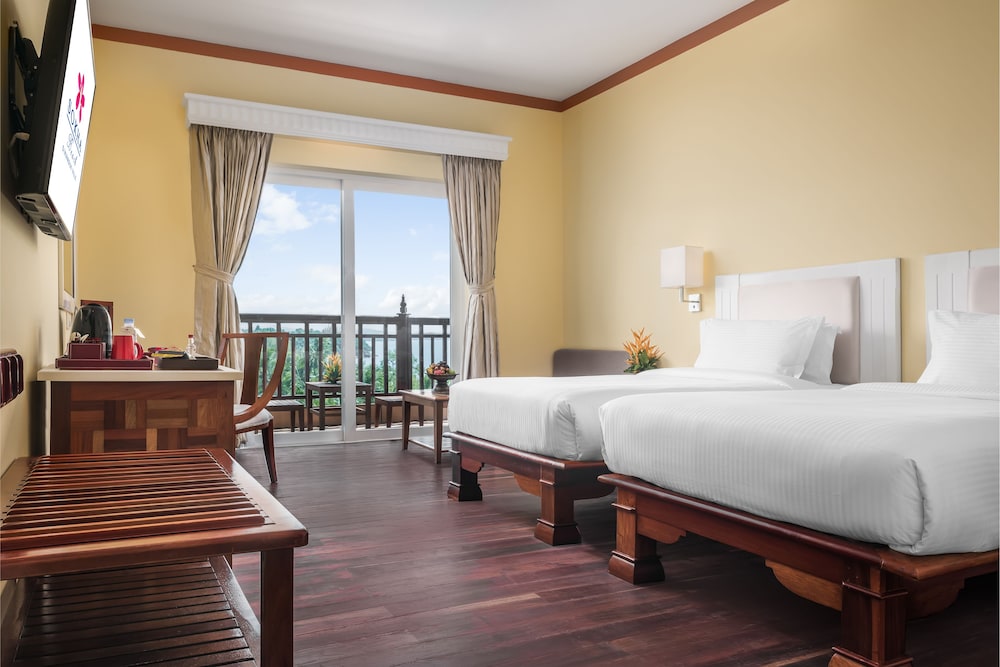 

Milano - Sihanoukville - Sokha Beach Resort