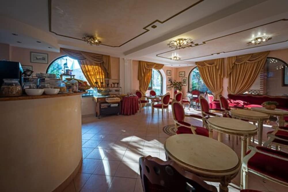 

Palermo - Grottaferrata - Hotel Louis II