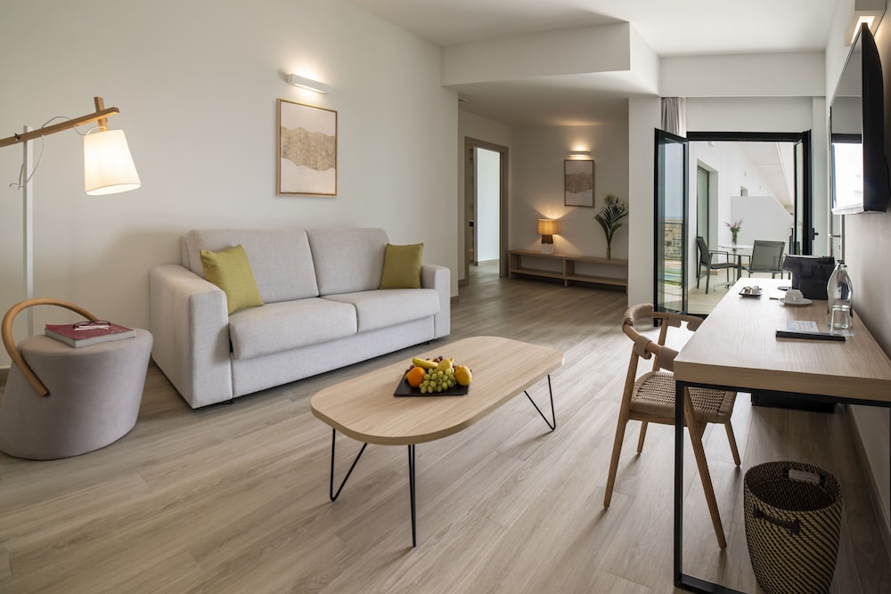 

Milano - Retamar - Cabogata Beach Hotel