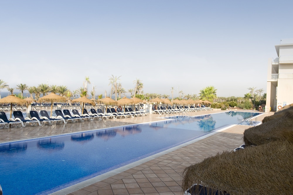 

Roma - Retamar - Cabogata Beach Hotel