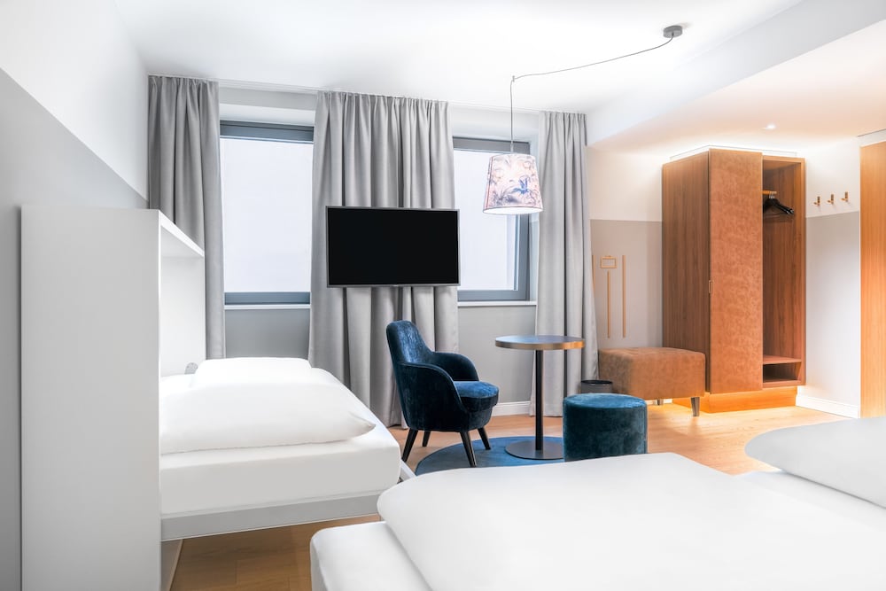 

Bari - Innsbruck - STAGE 12 Hotel by Penz