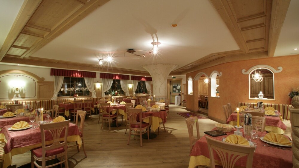 

Milano - Varena - Hotel Al Polo