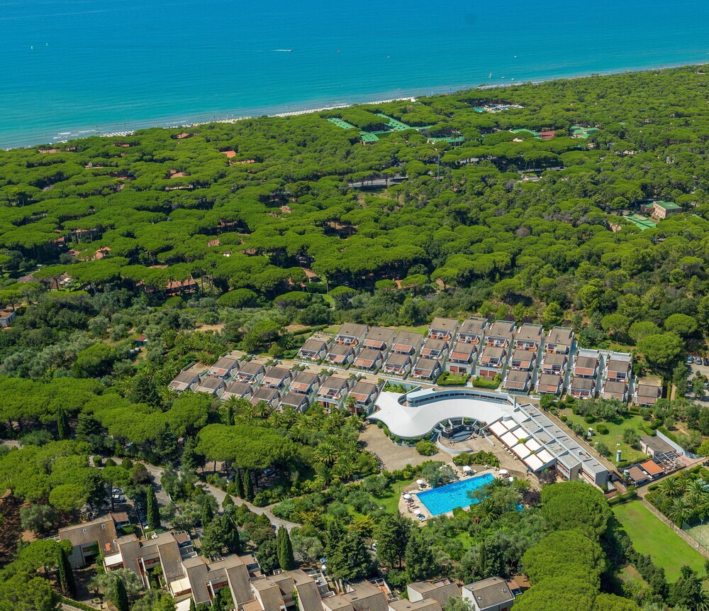 

Milano - Castiglione della Pescaia - Residence Solemaremma