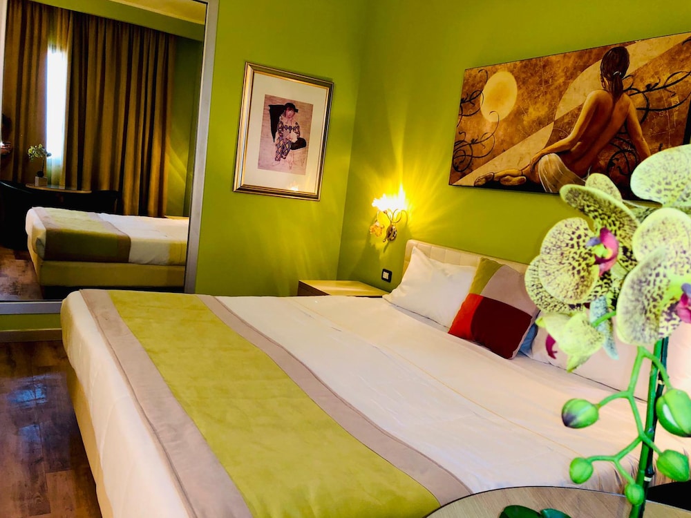 

Napoli - San Vittore Olona - AS Hotel Sempione Fiera