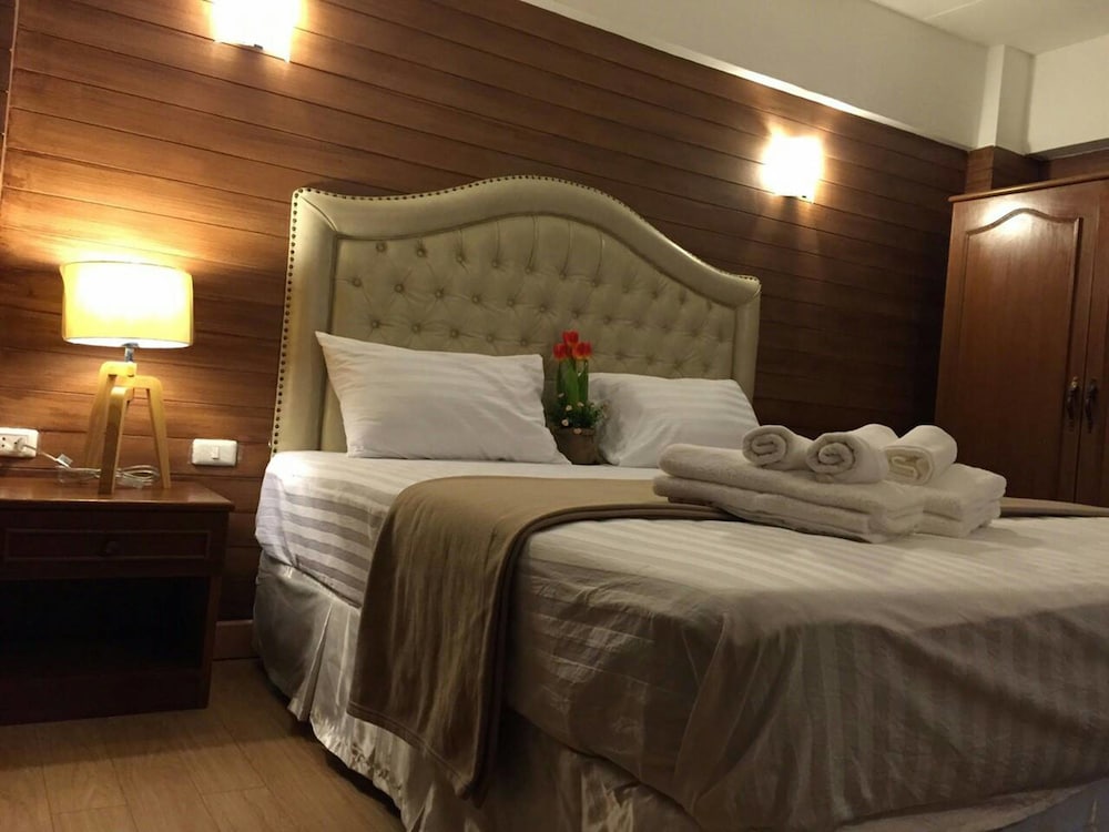 

Roma - Khao San - Sudyod Apartment
