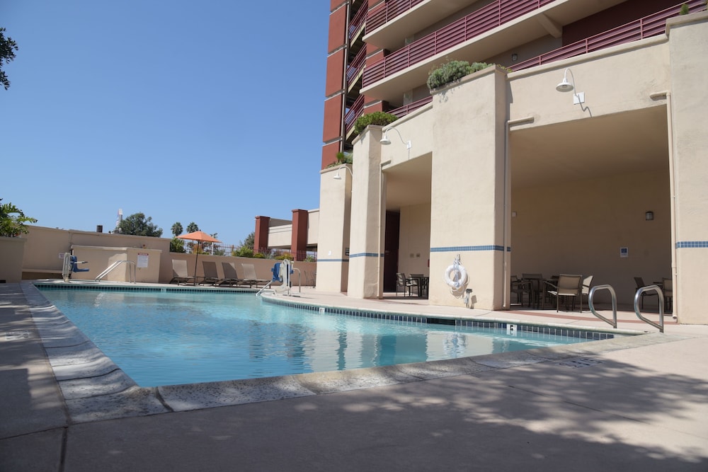 

Roma - San Diego - Ramada By Wyndham San Diego National City