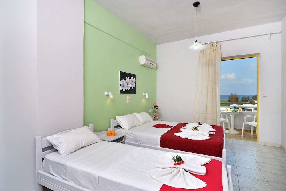 

Napoli - Kolimbari - Nereides Hotel