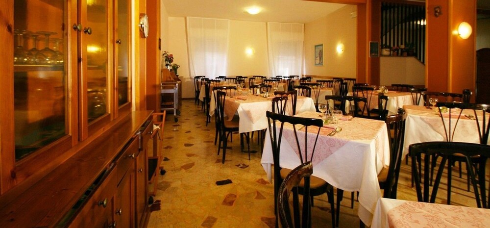 

Milano - Riccione - Hotel Eureka
