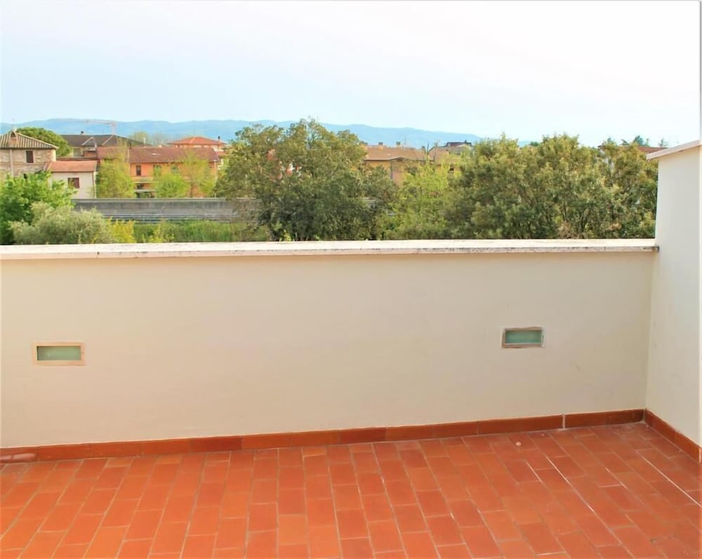 

Milano - Assisi - Hotel Santa Lucia