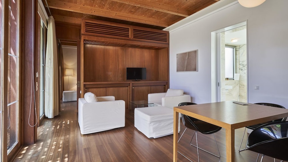 

Milano - Porto Santo - Hotel Porto Santo & Spa