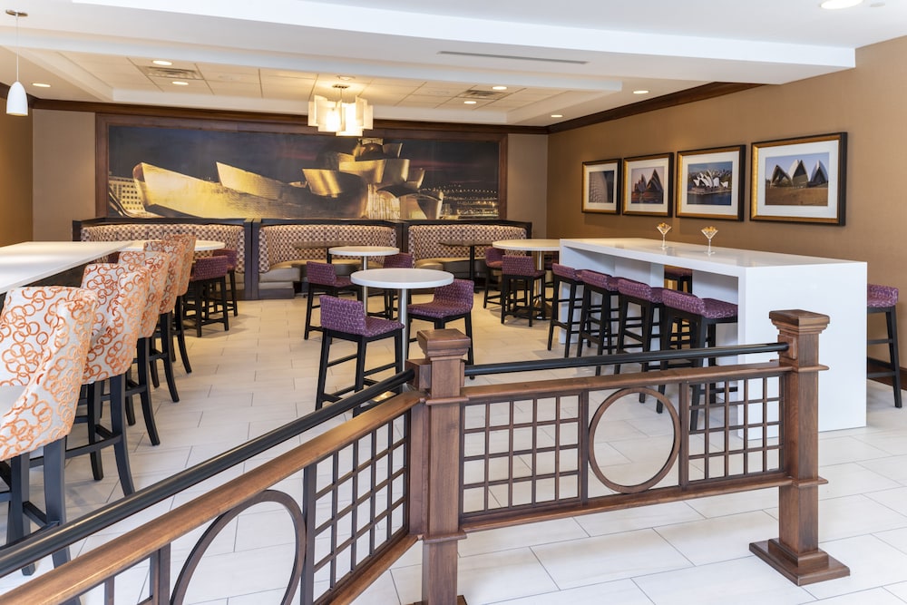 

Palermo - Edinburgh - Hilton Garden Inn Columbus/Edinburgh