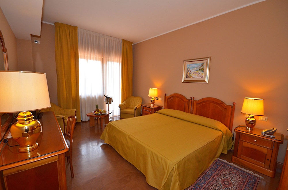 

Venezia - Trecastagni - Garden Rooms
