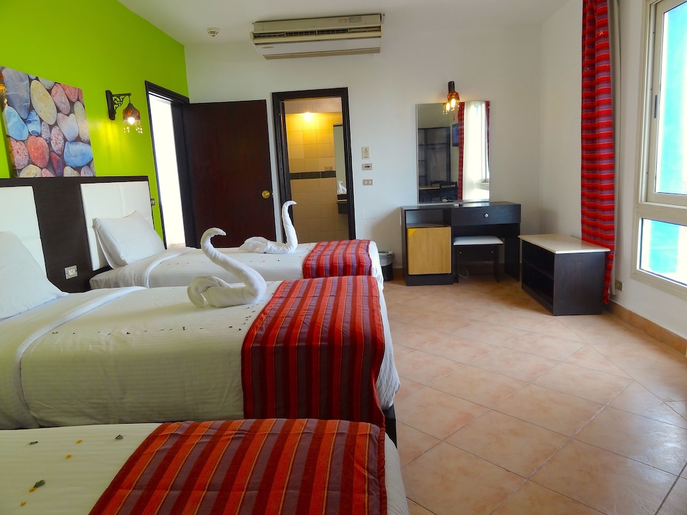 

Brindisi - Sharm El Sheikh - Naama Blue Hotel