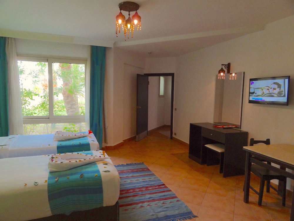 

Napoli - Sharm El Sheikh - Naama Blue Hotel