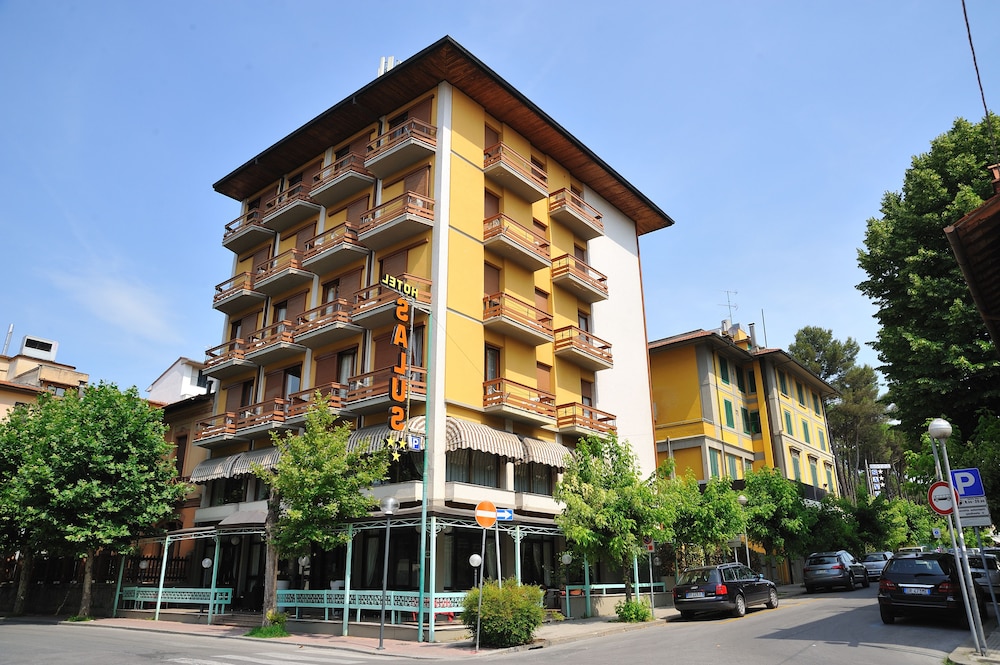

Catania - Pistoia - Hotel Salus
