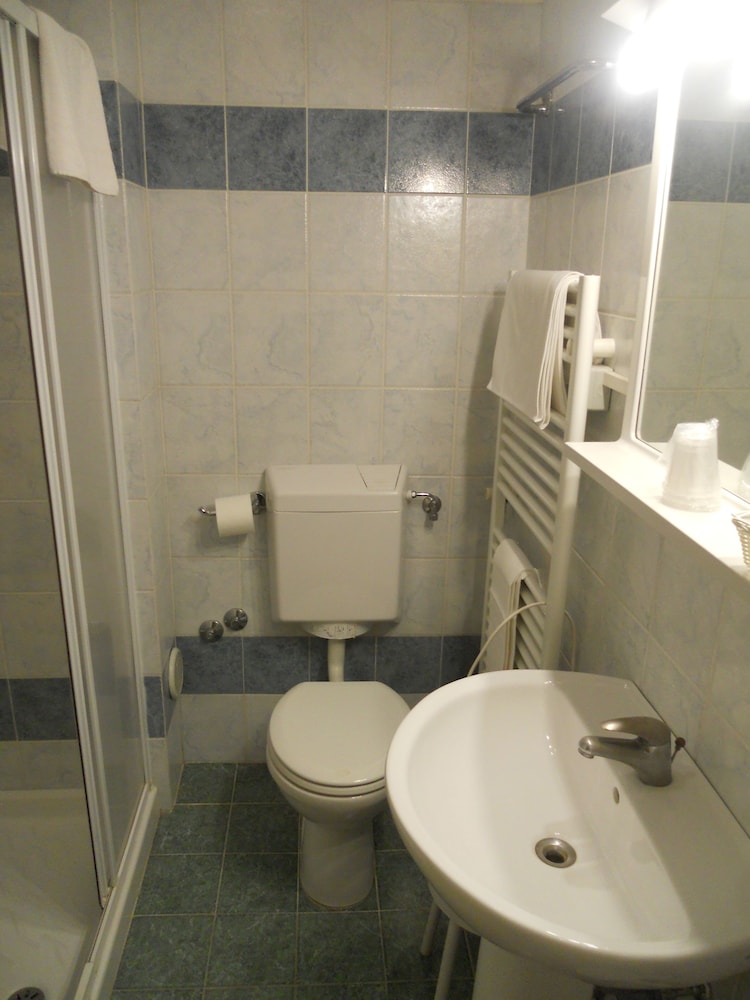 

Roma - Montecatini Terme - Hotel Salus