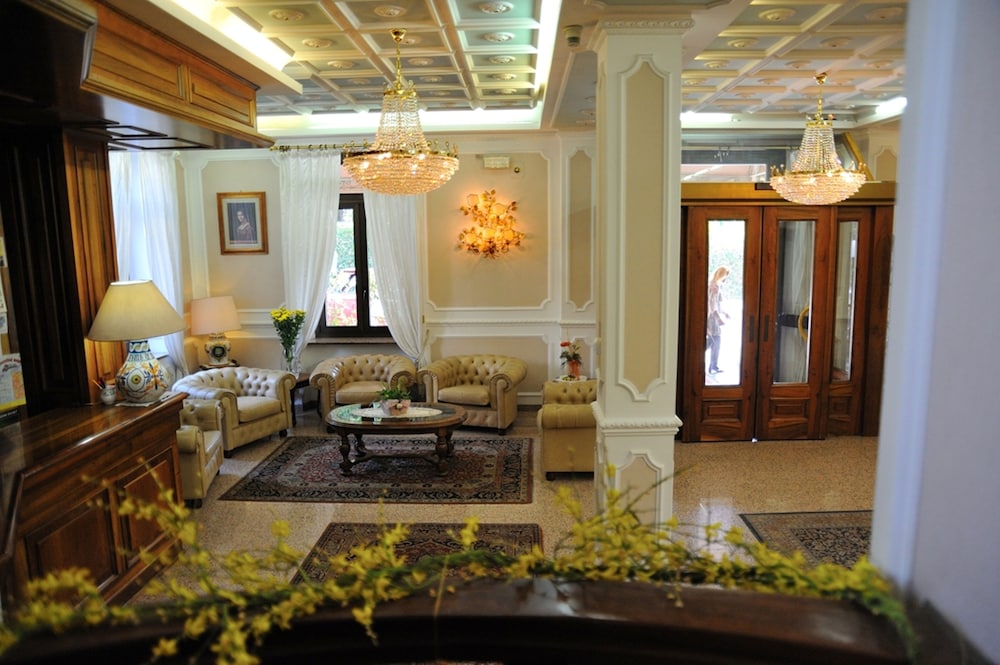 

Palermo - Montecatini Terme - Hotel Savona