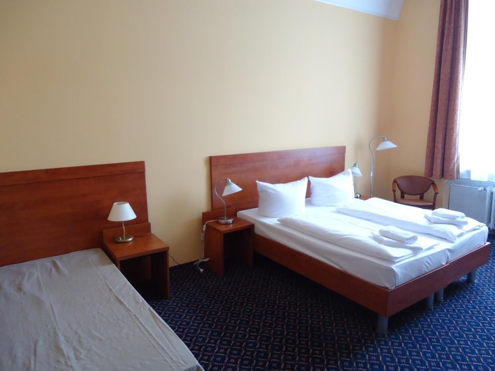 

Napoli - Berlino - City Hotel am Kurfürstendamm