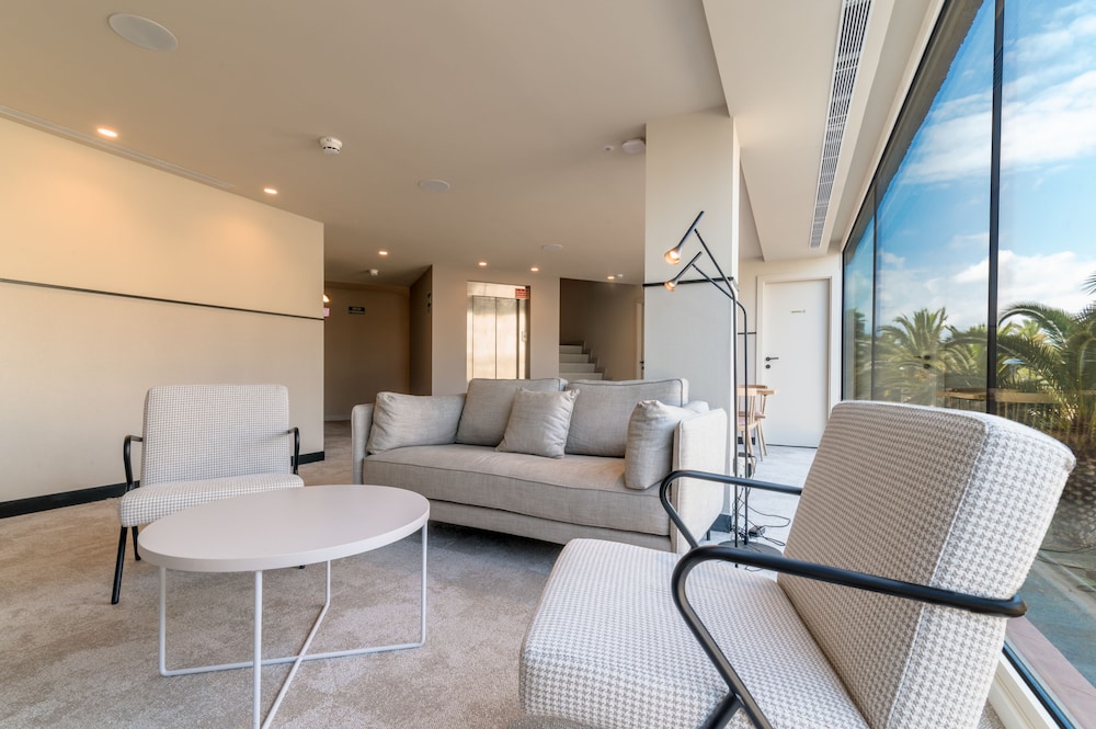 

Roma - Calafell - Akquaaa Boutique Hotel