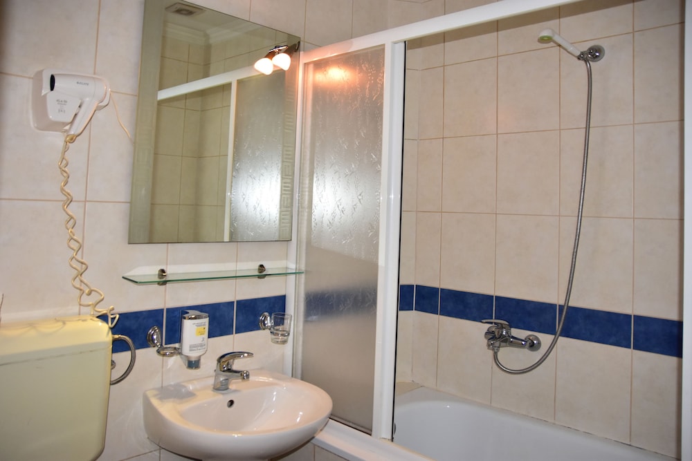 

Milano - Belgrado - Garni Hotel Lav