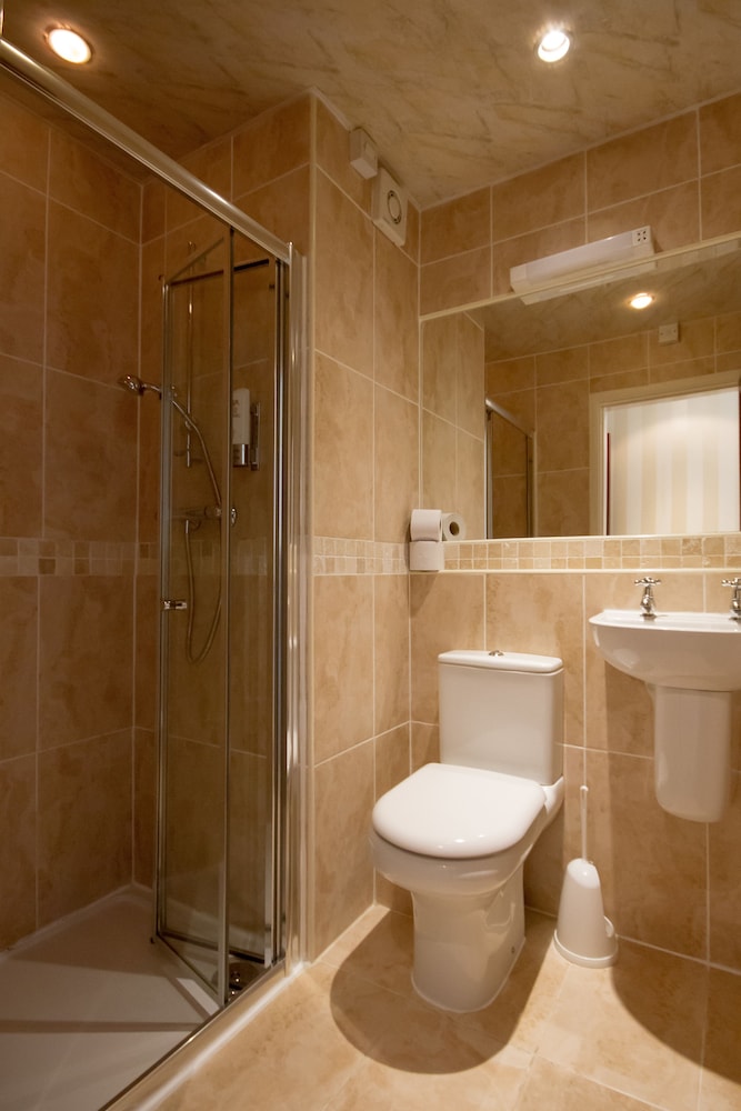 

Napoli - Manchester Airport - NormanHurst Hotel