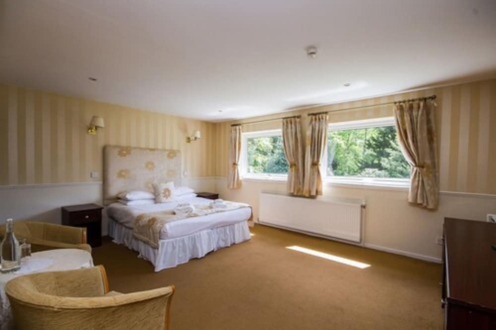 

Milano - Manchester Airport - NormanHurst Hotel
