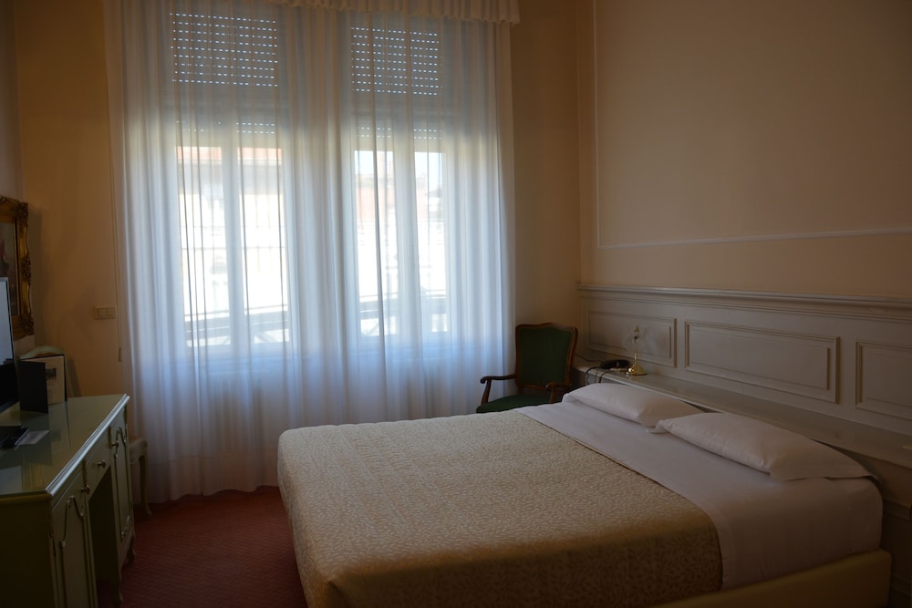 

Bologna - Limone sul Garda - Grand Hotel Liberty